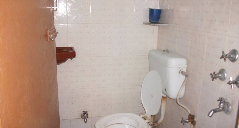 Shanti Rest House, Varanasi 5
